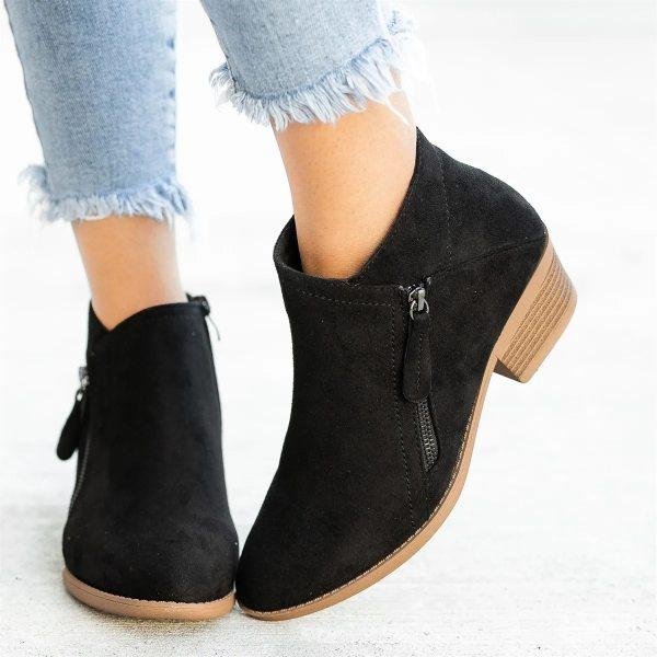 Botas de Camurça Celeste Mid-High com Zíper - Calçado Vegan em Camurça Trendy para Conforto Estiloso