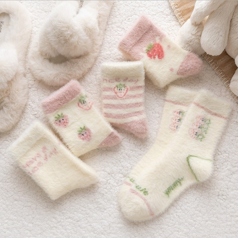 Chaussettes duveteuses à baies