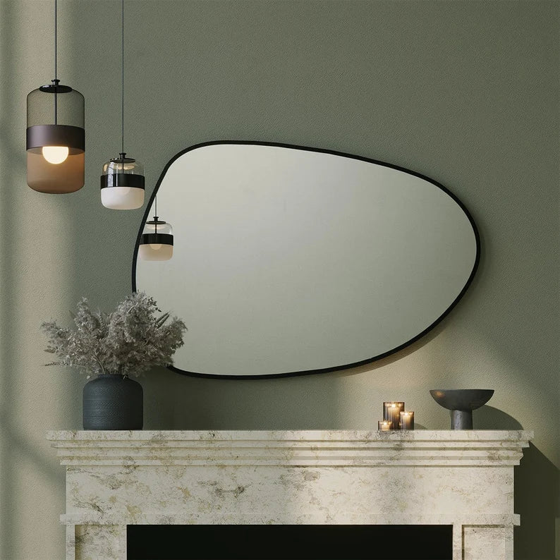 Miroir en bois irrégulier