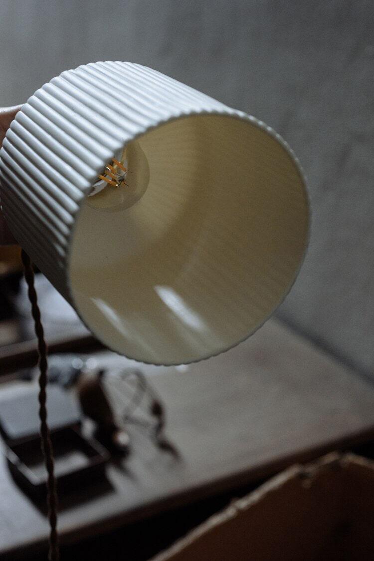 Lampada a sospensione a LED in ceramica a coste a forma di cilindro lungo giapponese - Lampadina inclusa