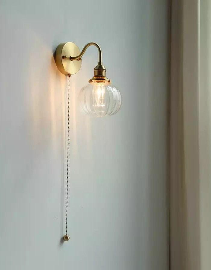 Luz de Parede em Estilo Vintage com Bola de Vidro