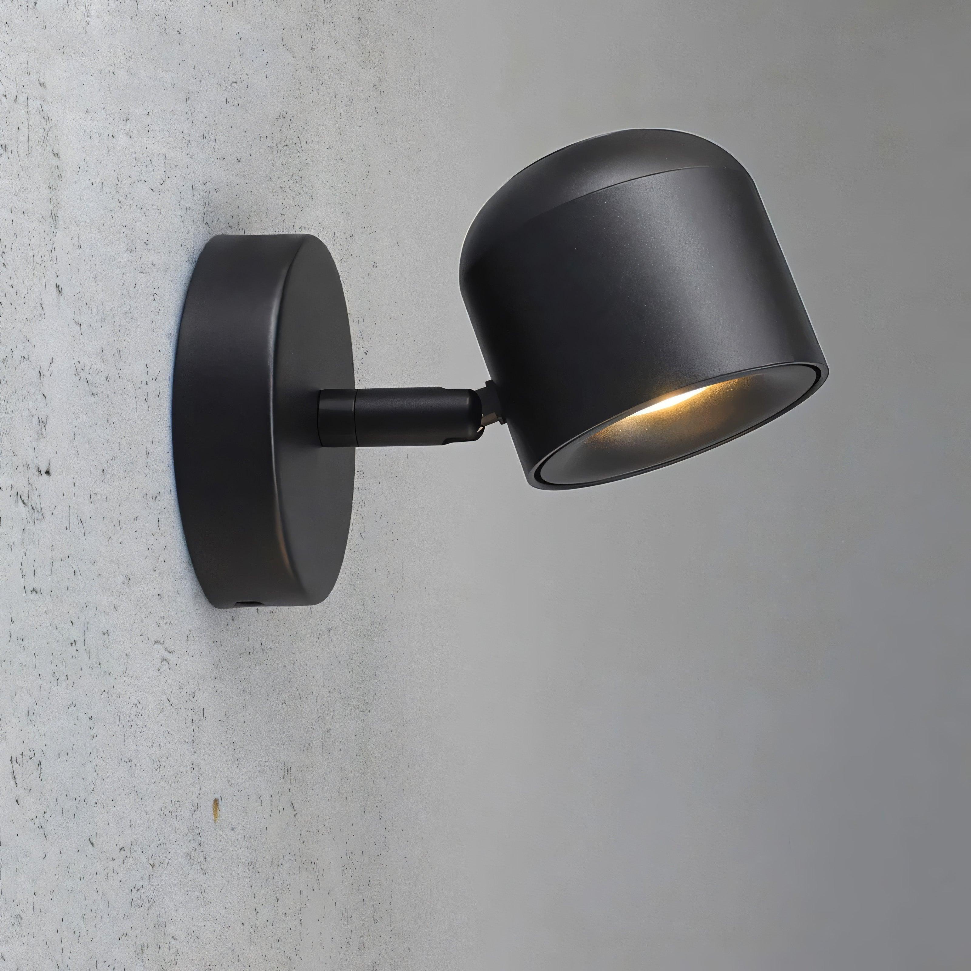 Ilja | Adjustable Modern Wall Lamp