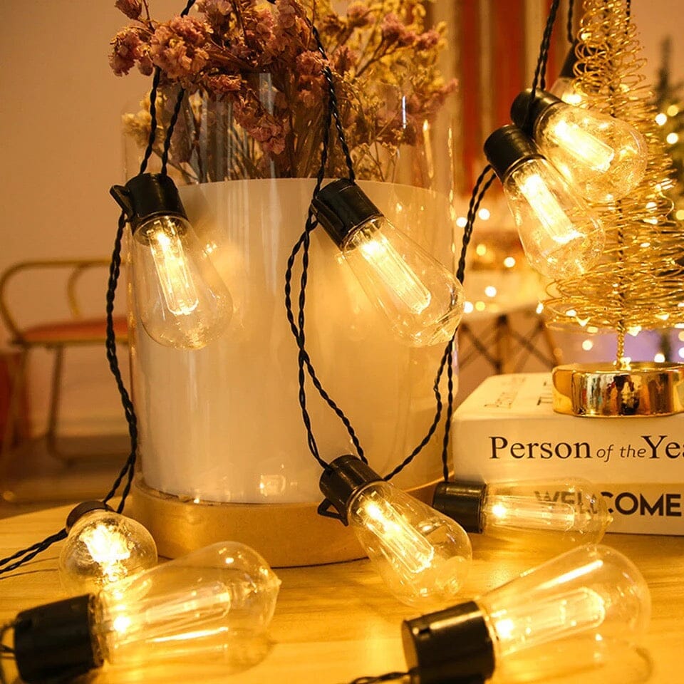 Vrimlo LED Solar String Lights