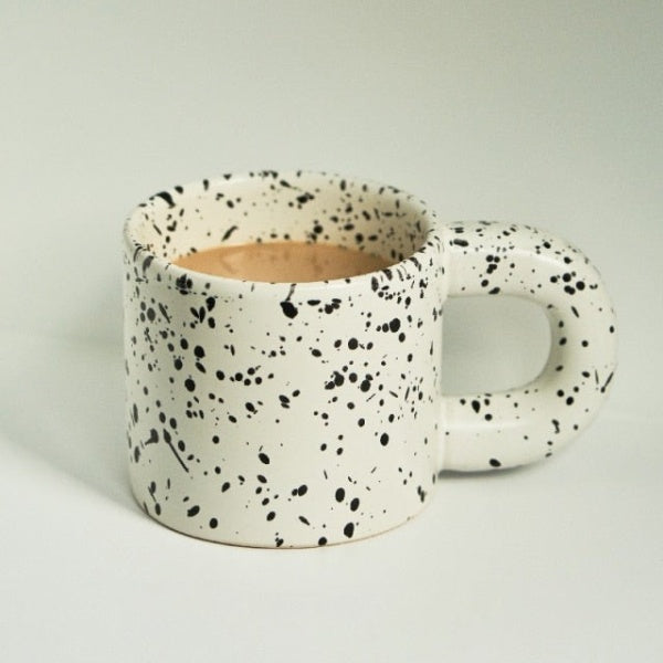 Tazza in ceramica con inchiostro Splash