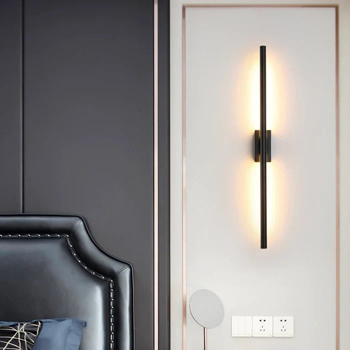 Breon Wall Lamp