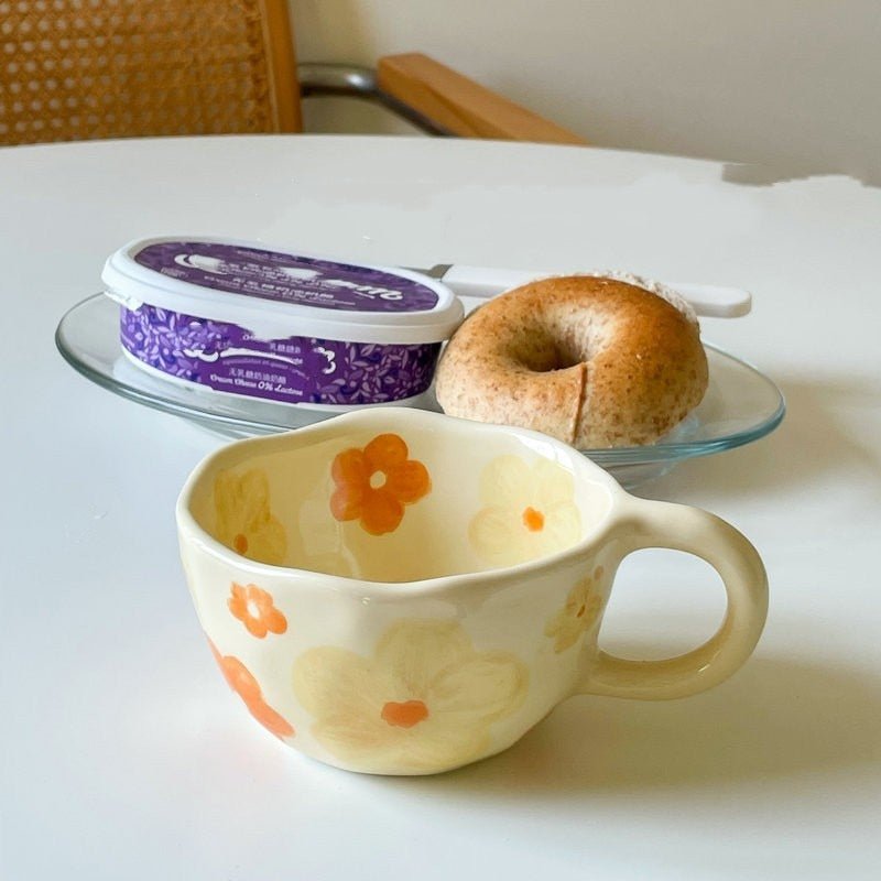 Tasse en céramique à fleurs irrégulières de style coréen