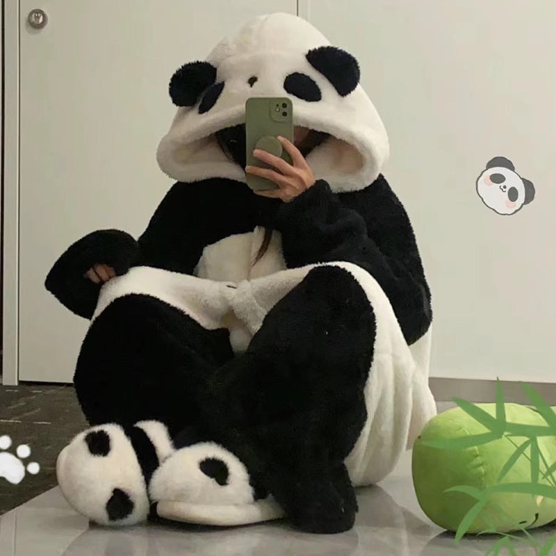 Set pigiama con cappuccio in peluche a forma di panda dei cartoni animati kawaii