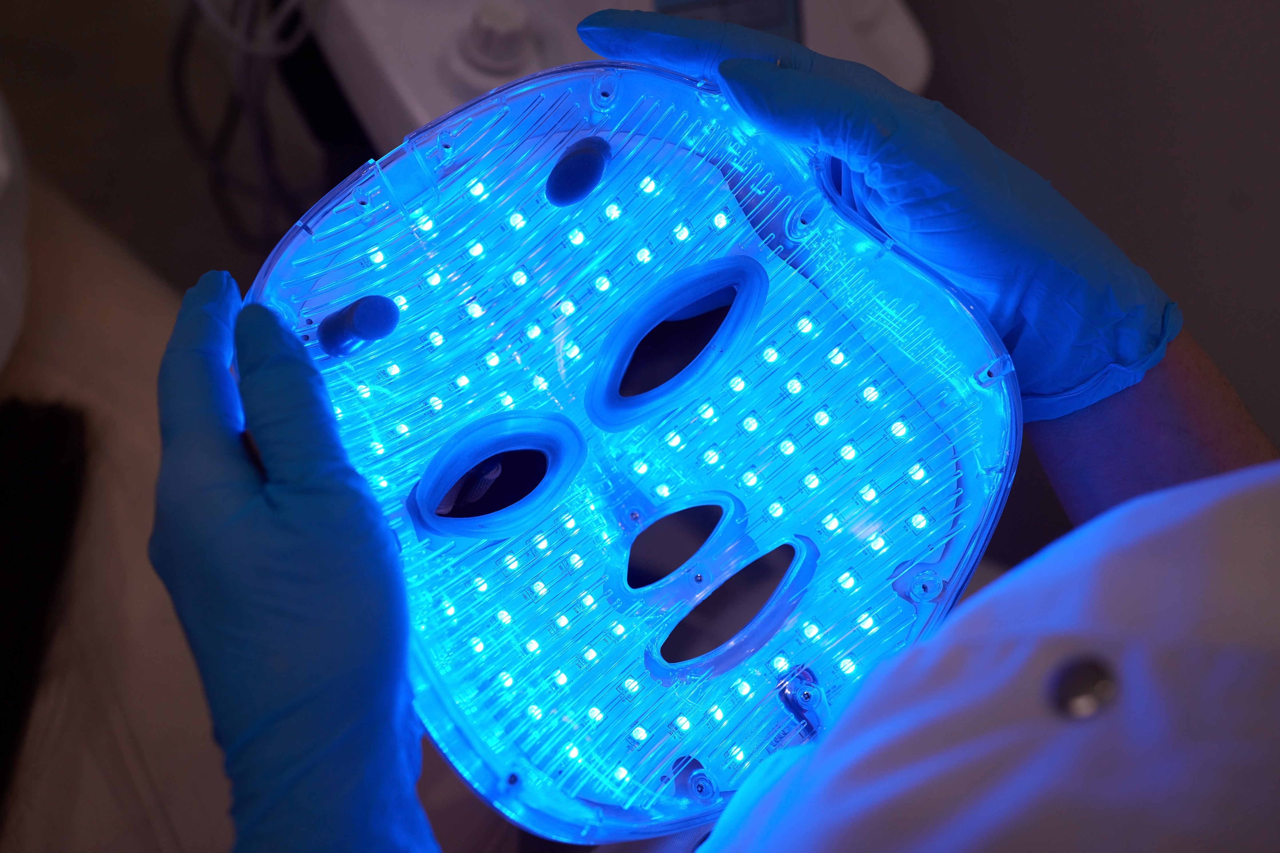 Máscara de Terapia LED Vrimlo™ 7 cores: pele mais suave sem esforço