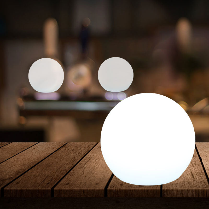 Moon Schnurlose LED-Tischlampe mit wiederaufladbaren Batterien