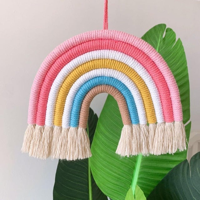 Decoração de Berçário com Corda Arco-Íris