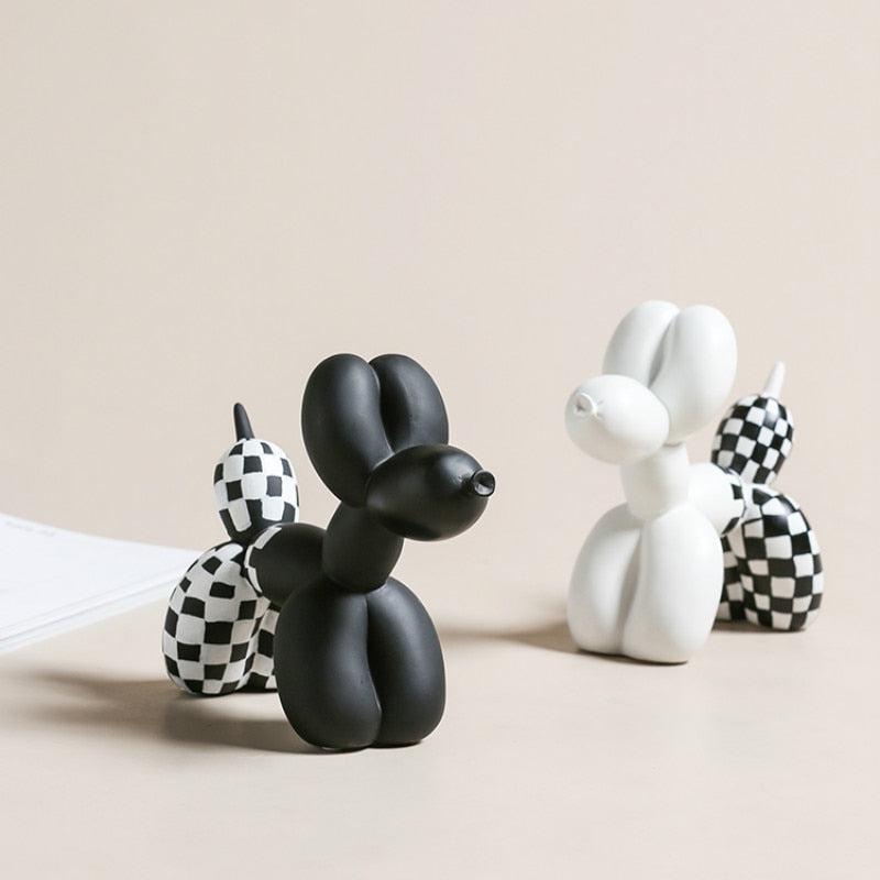 Deluxe Black & White Balloon Dog - käsinmaalattu hartsi