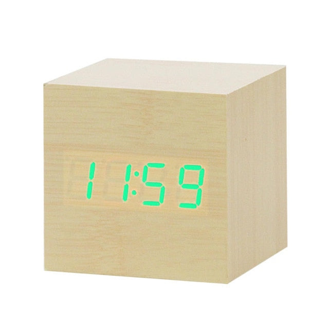 Nordisk röststyrd LED-väckarklocka – USB-laddningsbar, modern design med ljus display