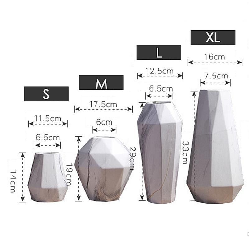 Priona Stilig Home Decor Set Vase