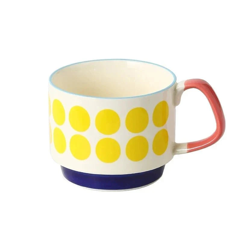 Taza de café apilable colorida del estilo retro