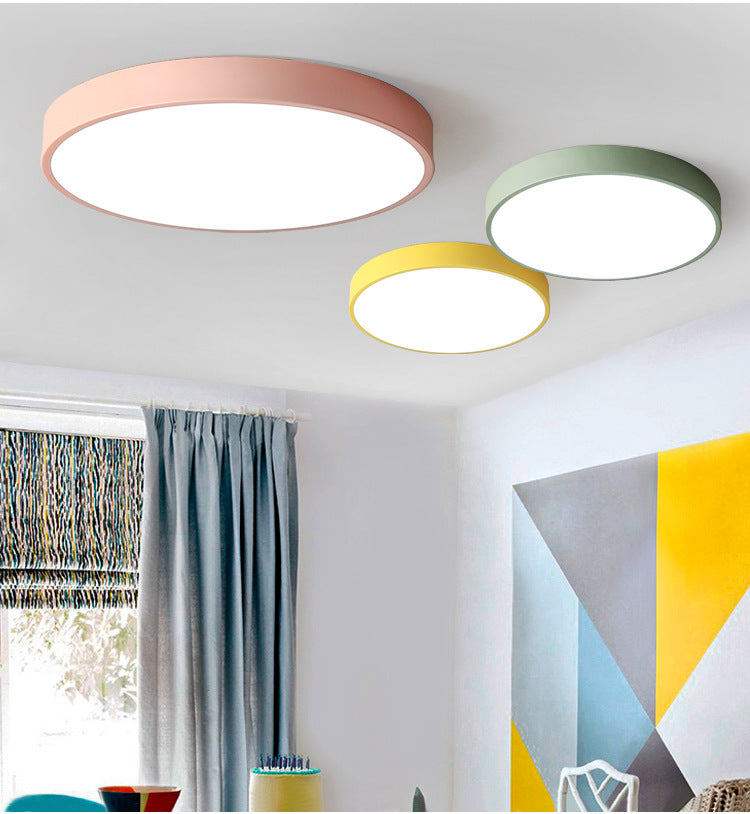 GlowBeam - Lampada da soffitto minimalista